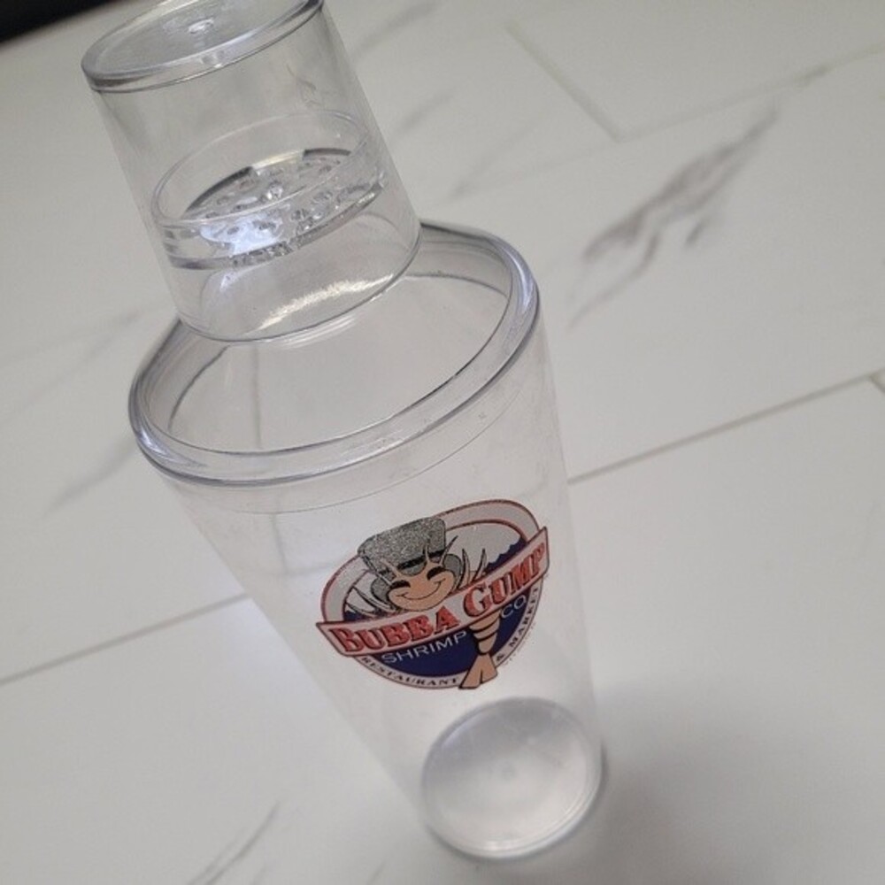 bubba gump shrimp 3 piece plastic cocktail shaker